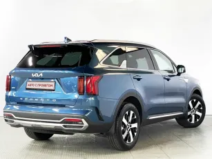 Kia  3