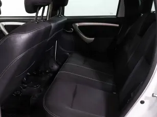 Nissan  13