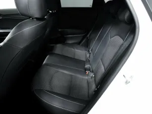 Kia  9