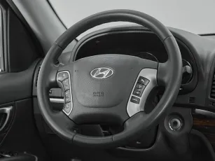 Hyundai  11