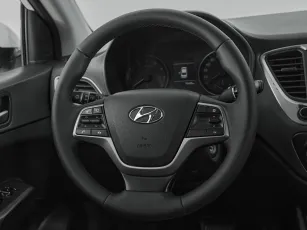 Hyundai  10