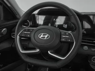 Hyundai  11
