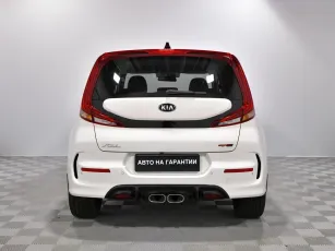 Kia  5