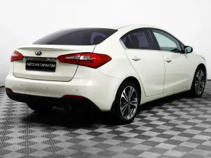 Kia  5