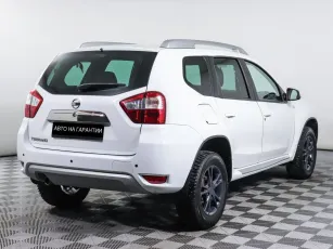 Nissan  3