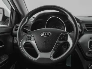 Kia  10