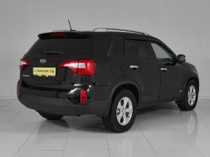 Kia  6
