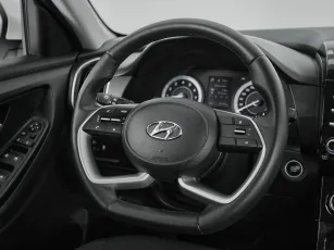 Hyundai  12