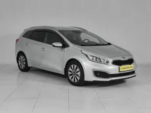 Kia  3