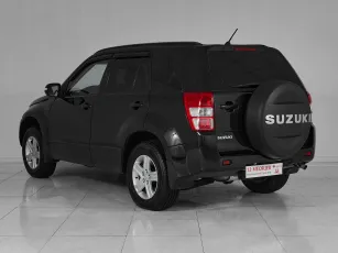 Suzuki  4
