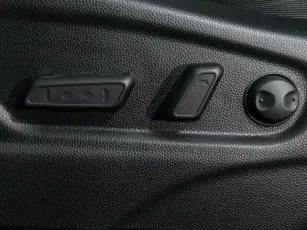 Kia  14