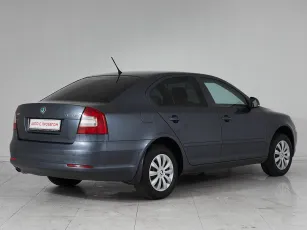 Skoda  6