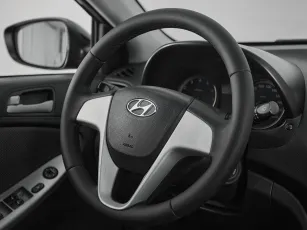 Hyundai  9
