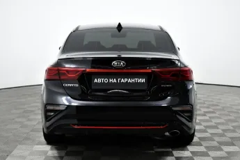 Kia  5