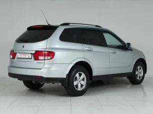 SsangYong  6