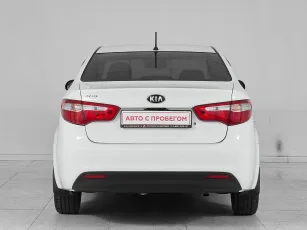 Kia  5
