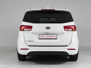 Kia  5