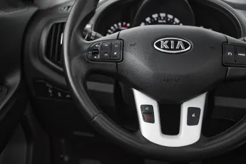 Kia  12