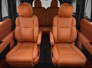 Li Auto (Lixiang)  20