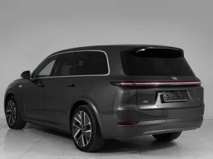 Li Auto (Lixiang)  4