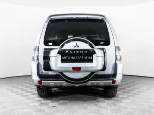 Mitsubishi  4
