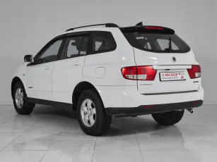 SsangYong  4