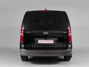Hyundai  5