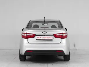 Kia  5
