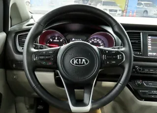 Kia  6