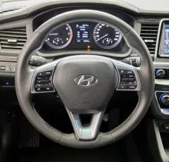 Hyundai  8