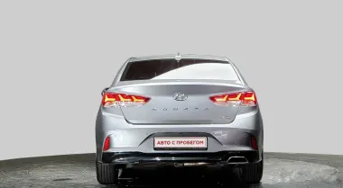 Hyundai  4