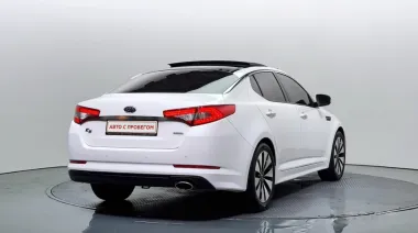 Kia  3