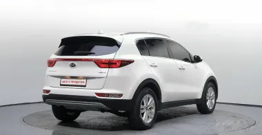 Kia  3