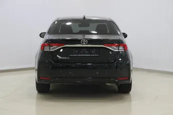 Toyota  5