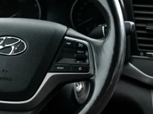 Hyundai  10