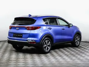 Kia  4