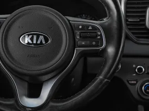 Kia  12