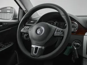 Volkswagen  10