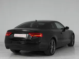Audi  6