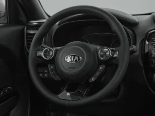 Kia  11