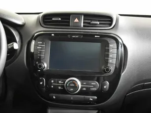 Kia  14