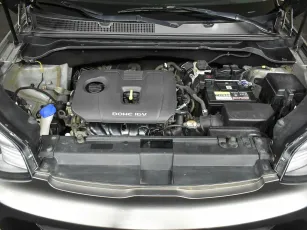 Kia  8