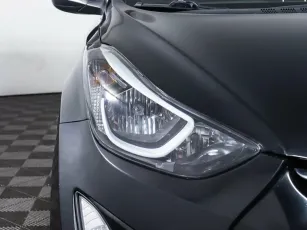 Hyundai  7