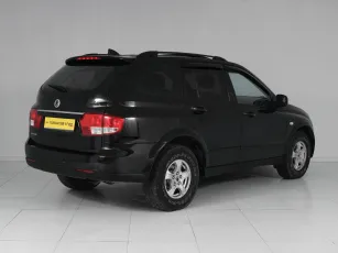 SsangYong  6