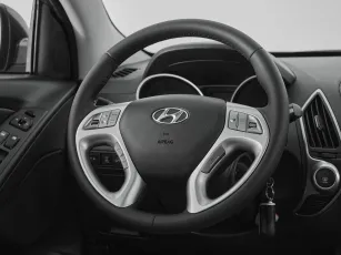 Hyundai  10