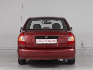 Hyundai  6