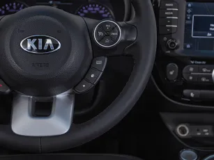 Kia  13