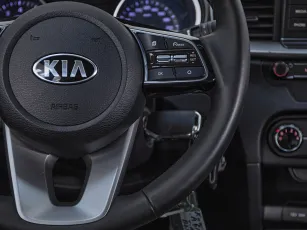 Kia  12