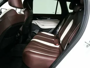 Geely  12