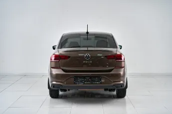 Volkswagen  6